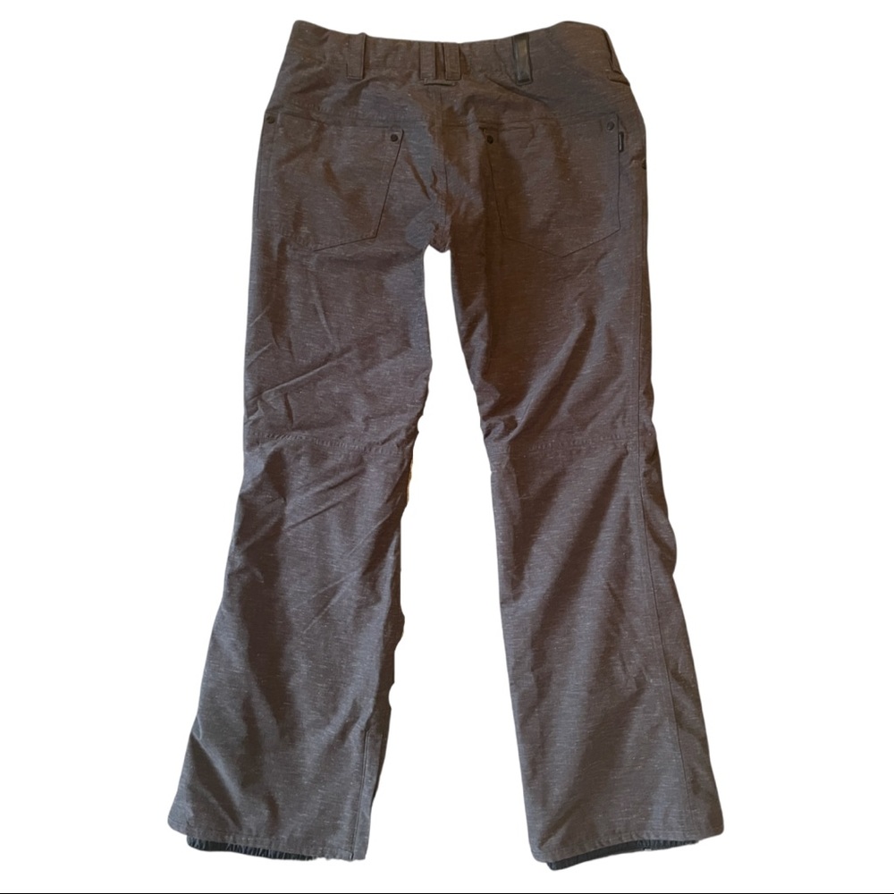 Snowpants - Picture 3 of 5